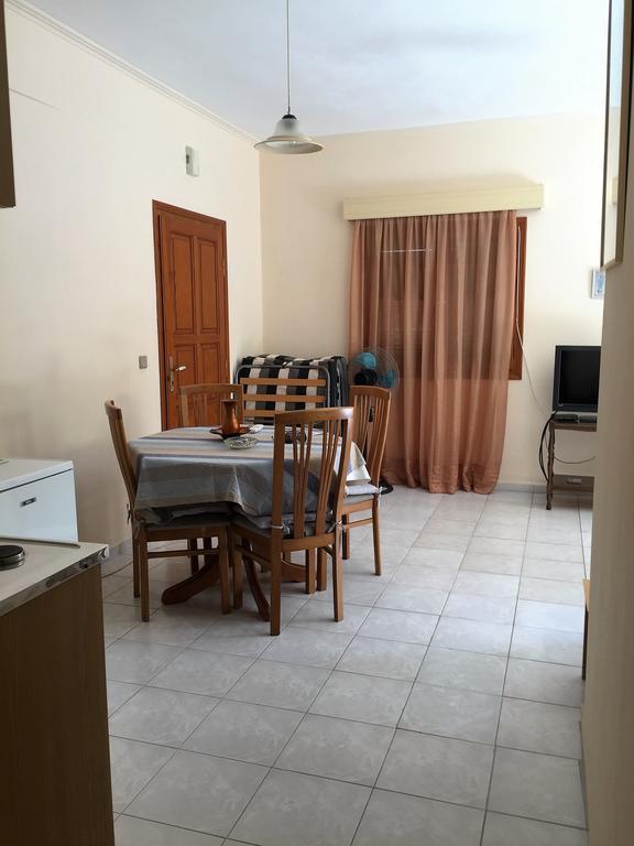 Janet'S Apartments Elounda Экстерьер фото